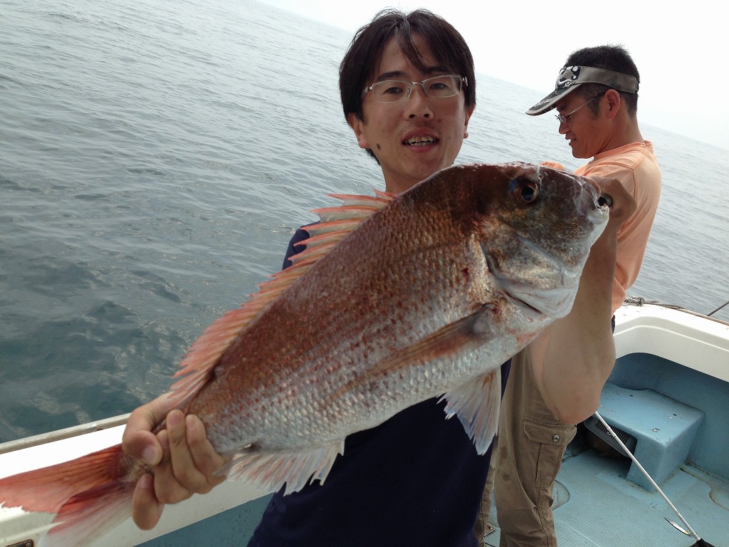 落とし込み釣り徹底攻略 徳島県伊島沖でドスンと大物を釣り上げよう